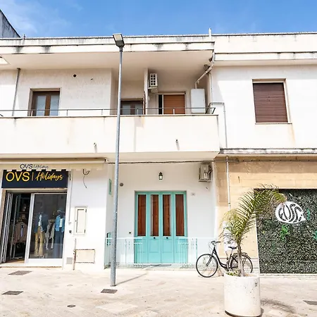 Le Torri Sul Mare Vakantiehuis *